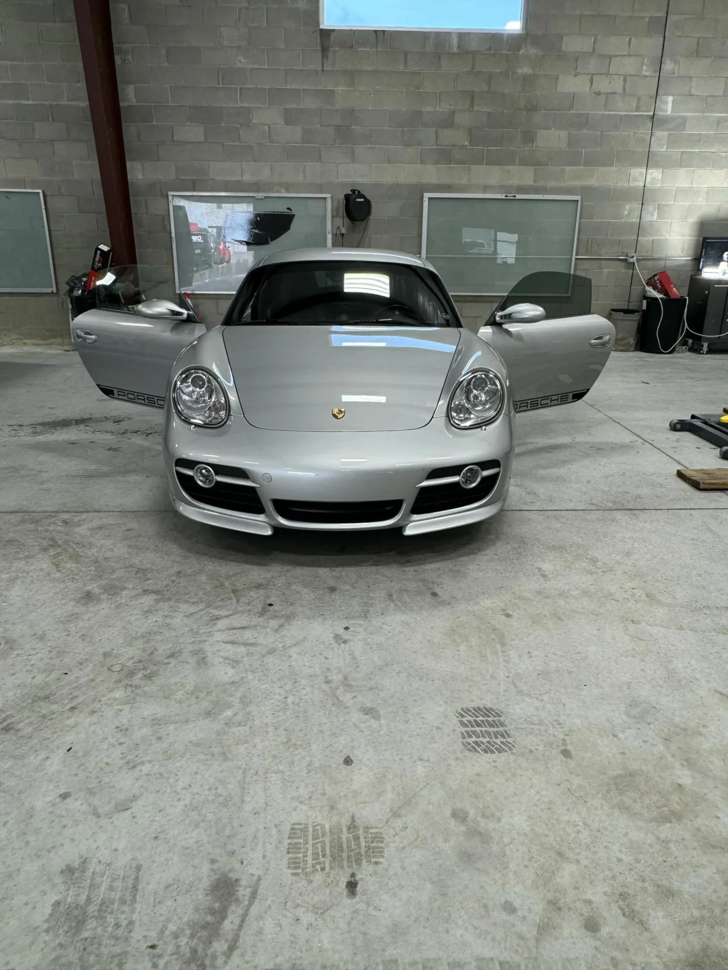 Auto Window Tinting Installation